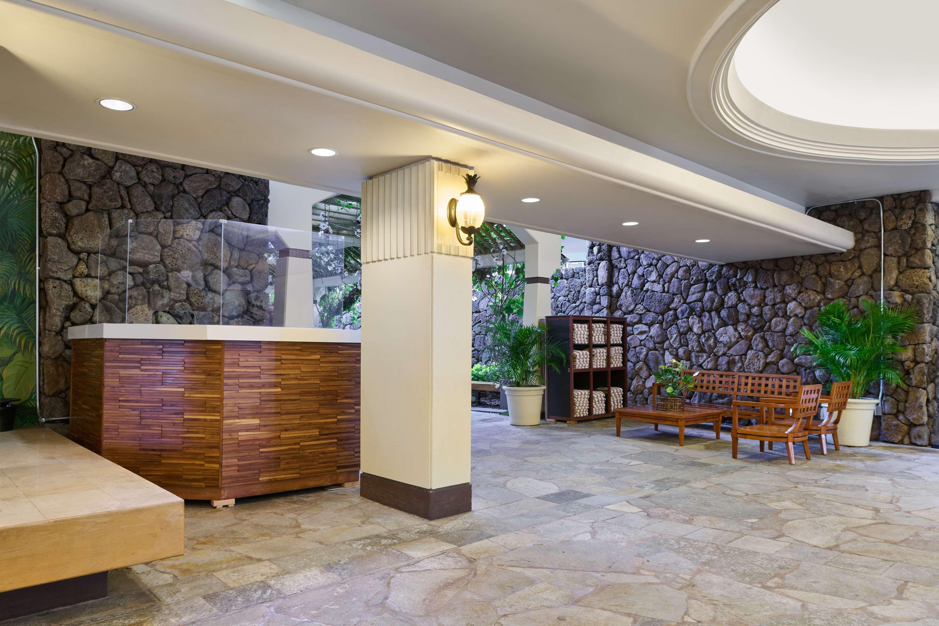 Aston Waikiki Beach Tower Honolulu Exterior photo Lobby