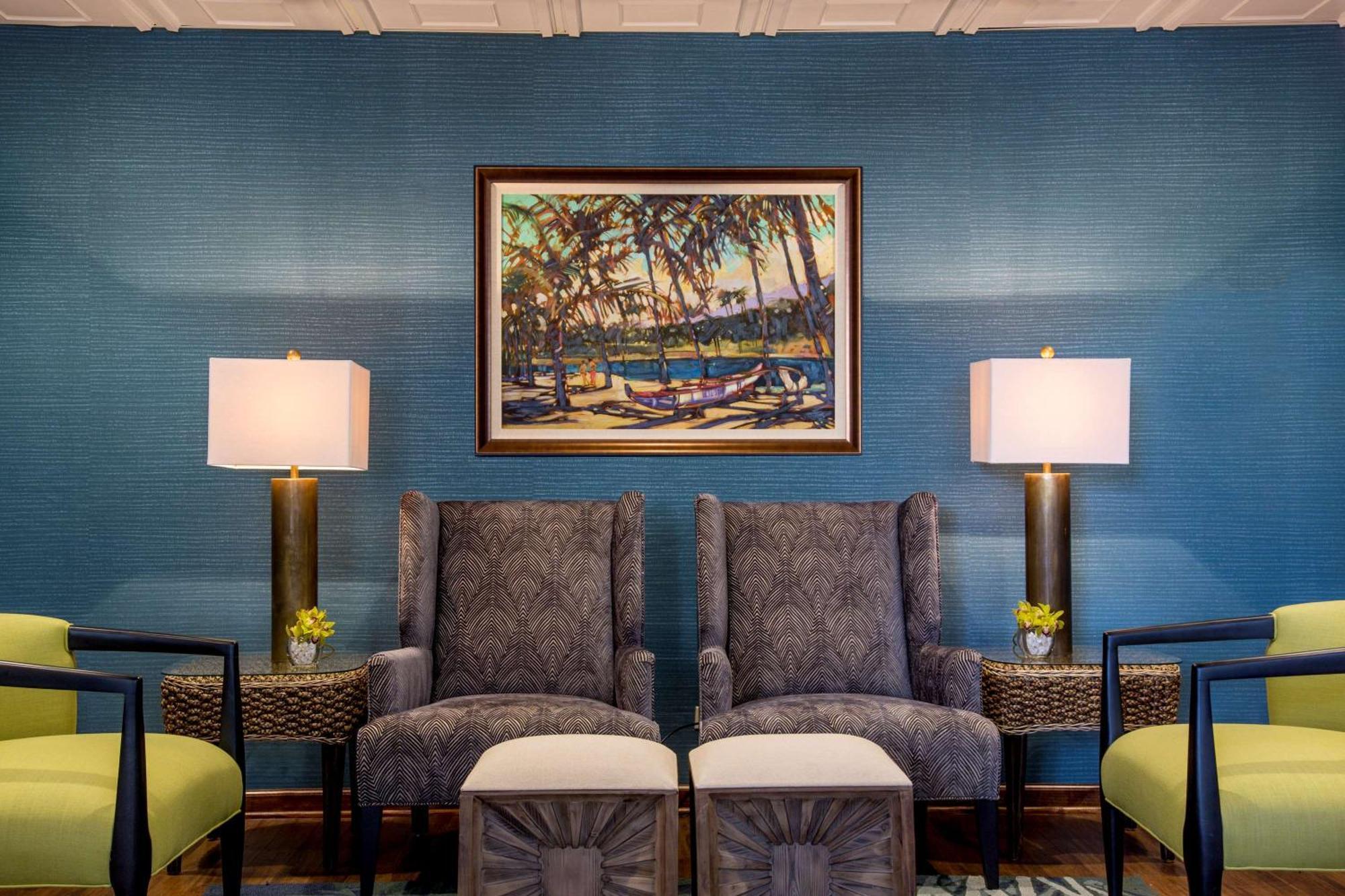 Aston Waikiki Beach Tower Honolulu Exterior photo The interior of the lobby at the Inn at Palmetto Cove
