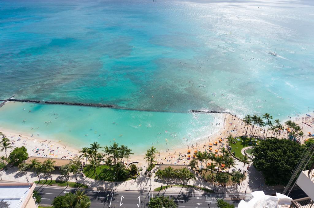 Aston Waikiki Beach Tower Honolulu Exterior photo Waikiki Beach